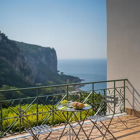 La Pagaia Sorrento Coast